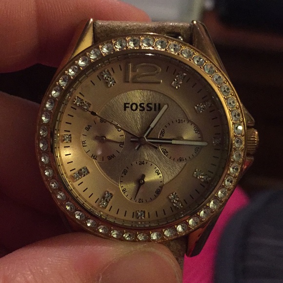 Light Brown Fossil Watch - Picture 3 of 3